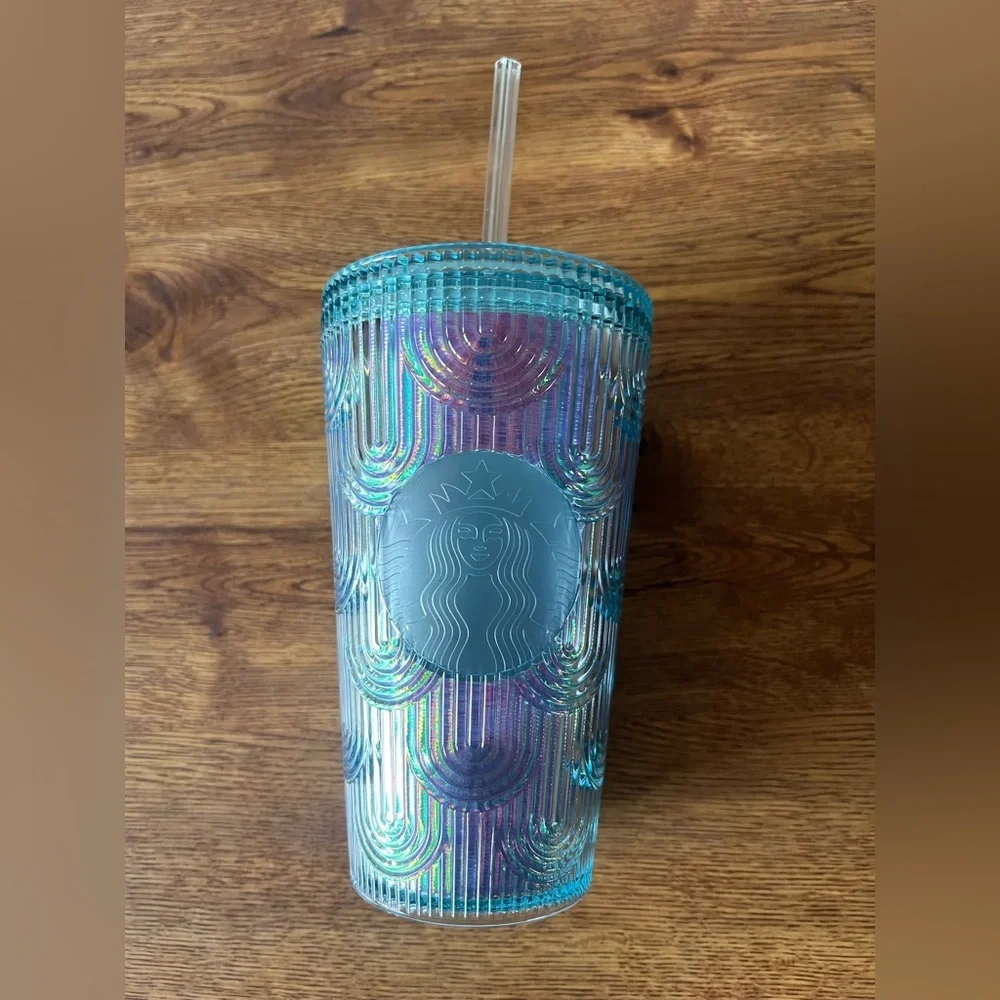 Brand New Starbucks Iridescent Mermaid Scales Cold Cup Grande 16oz